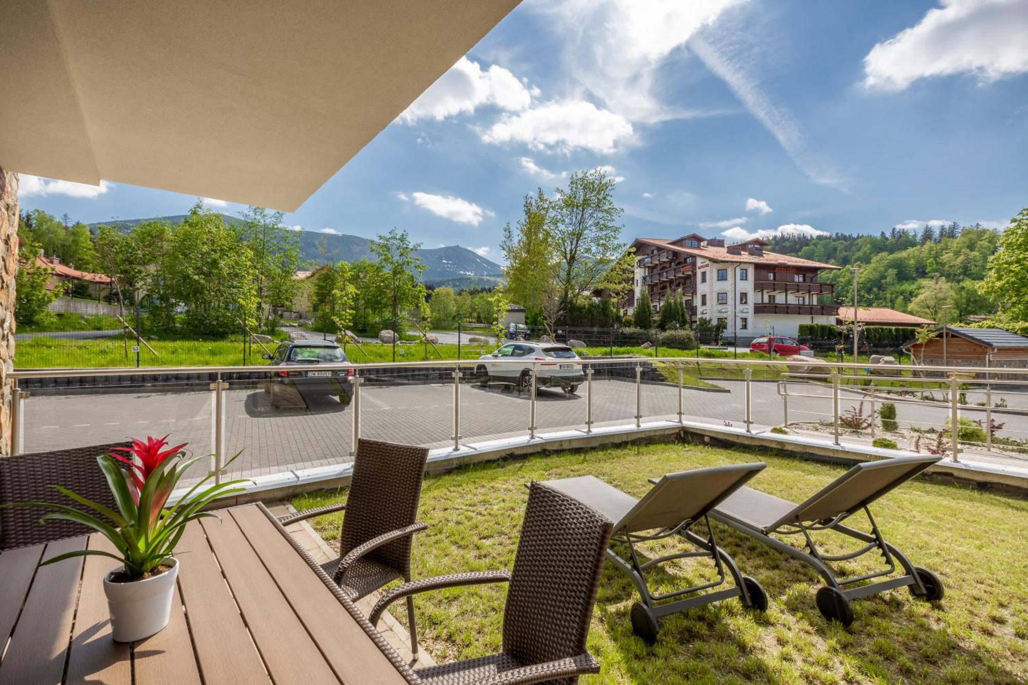 Apartamenty Bluesky - Ogrodnicza 7 I 9 - Z Widokiem Na Gory, W Zielonej Okolicy, Blisko Centrum I Atrakcji Karpacza Quarto foto